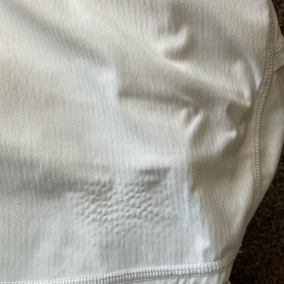 EUC, Lululemon Run: Pace Setter Skirt, White, Sz 4 - Picture 10 of 10